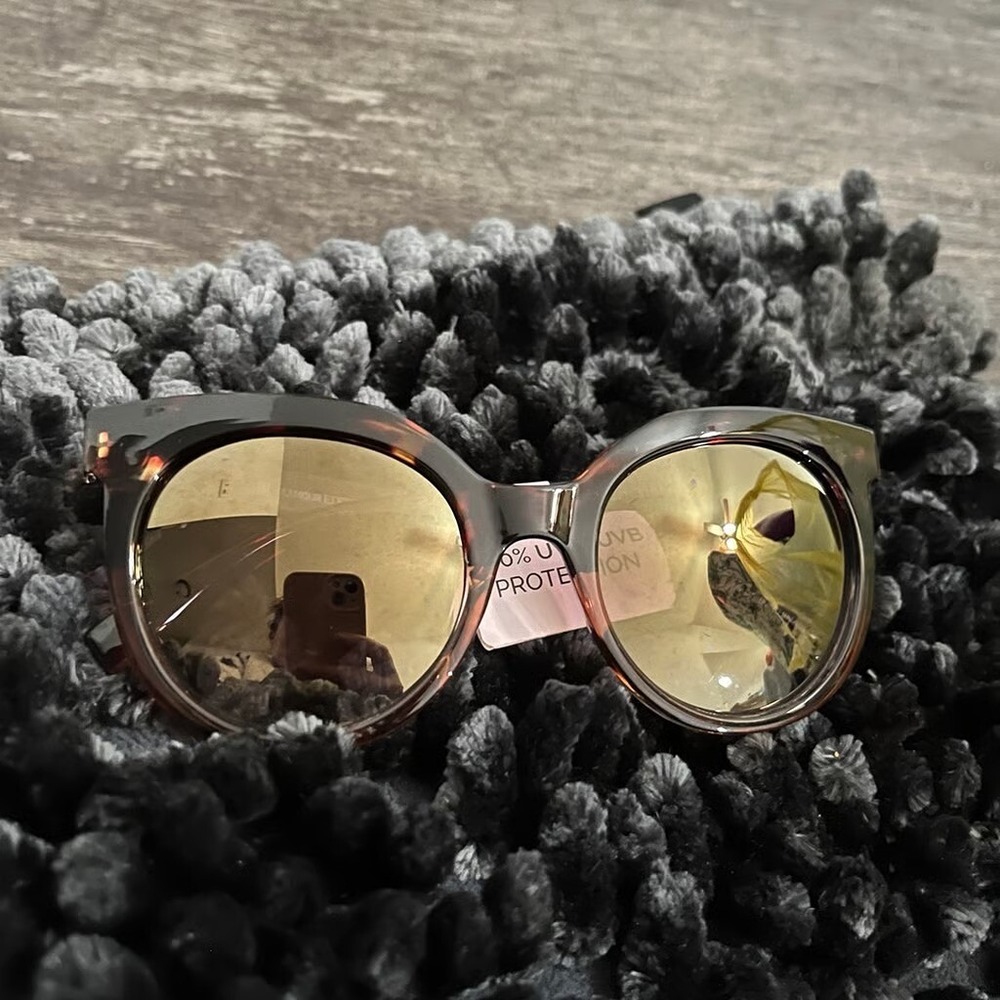 Glamour Magazine Tortoise Sunglasses